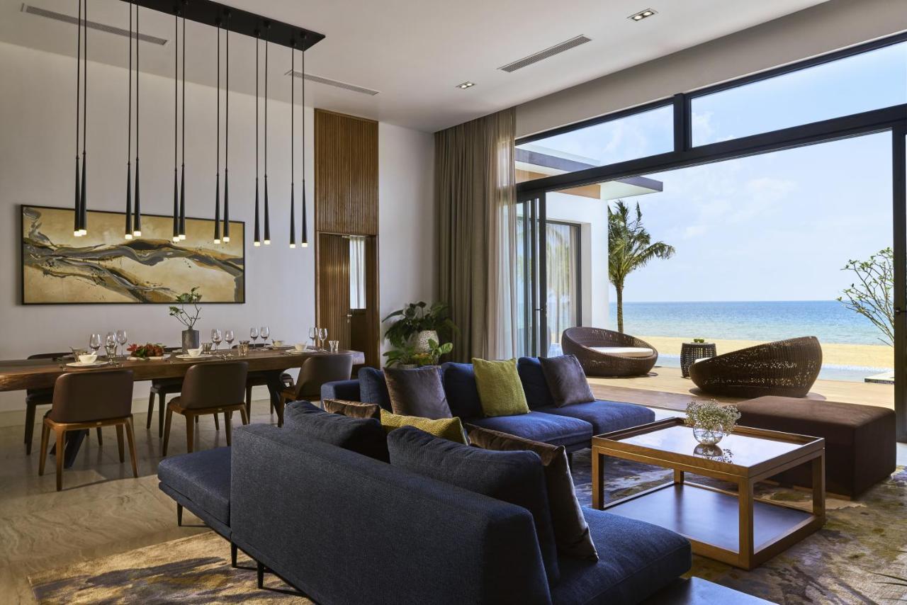 Moevenpick Villas & Residences Phu Quoc Dış mekan fotoğraf The interior of a villa at the resort